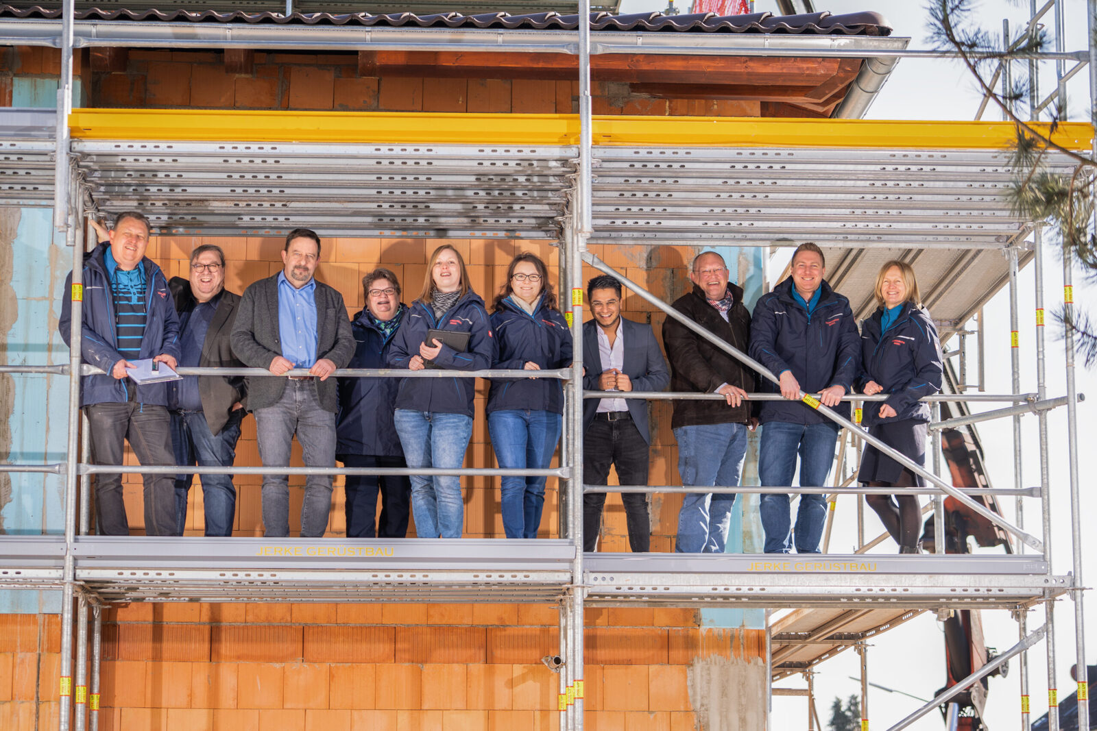 Team des Ingenieurbüros Wiegel auf einer Baustelle